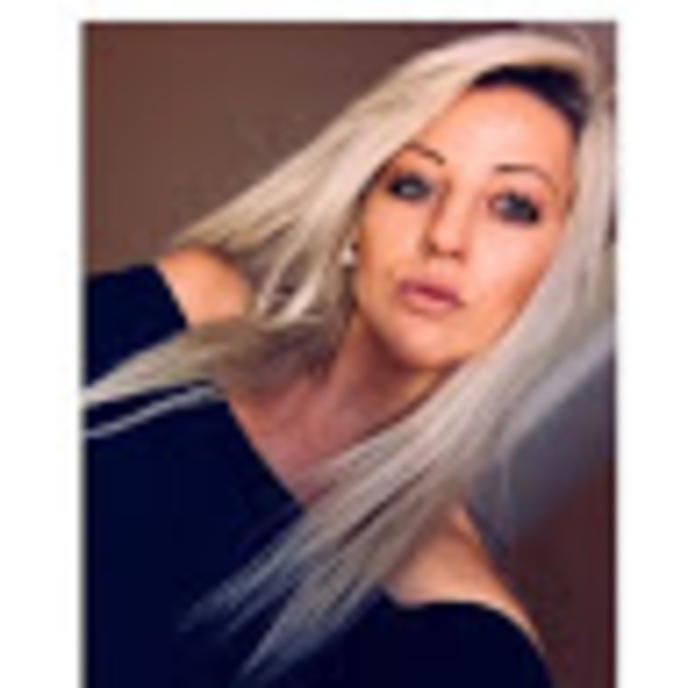 Meet your Posher, Candice